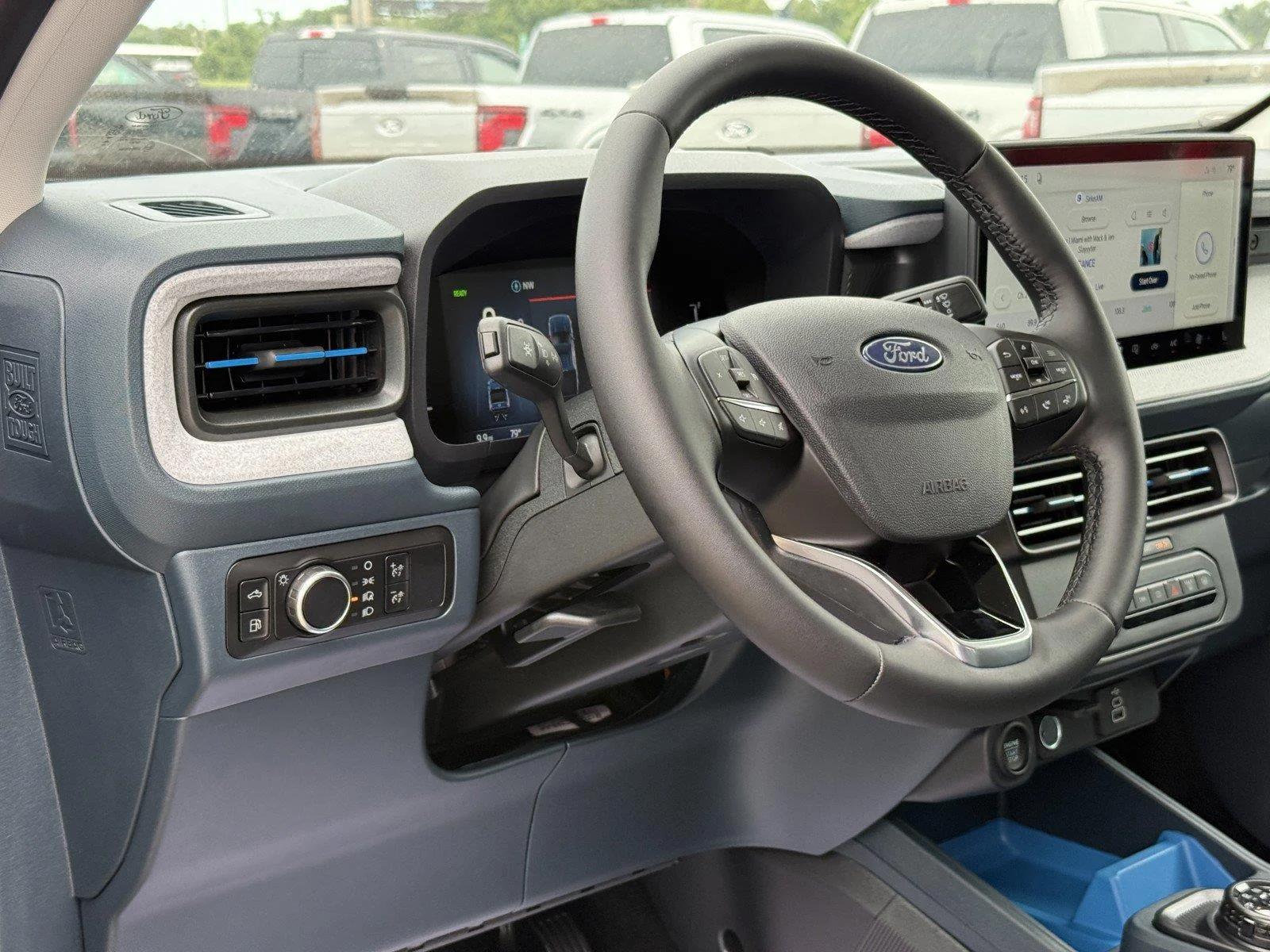 New 2026 Carbonized Gray Metallic Ford XLT image 11