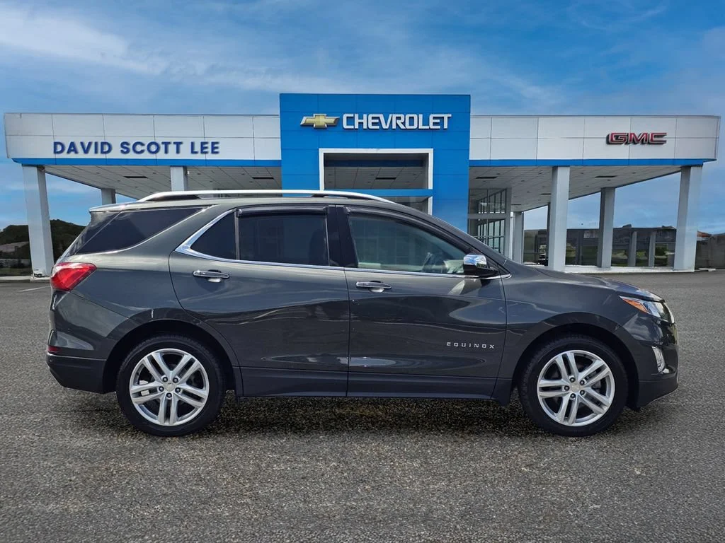 Used 2019 NIGHTFALL GRAY METALLIC Chevrolet Premier image 7