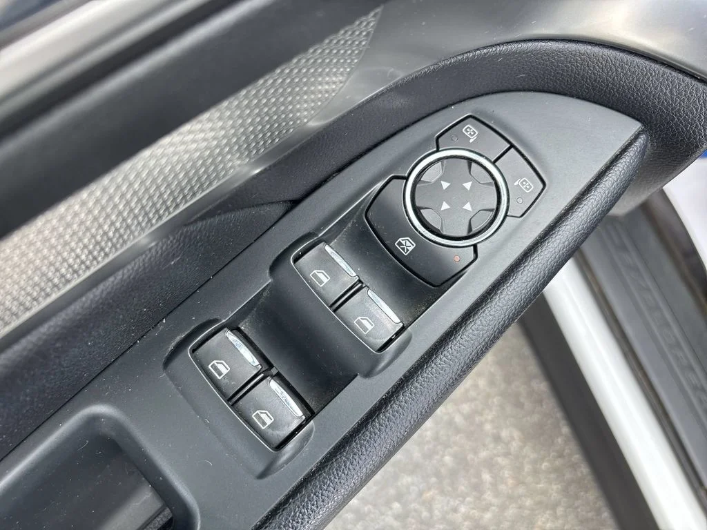 Used 2018 White Ford XLT image 15