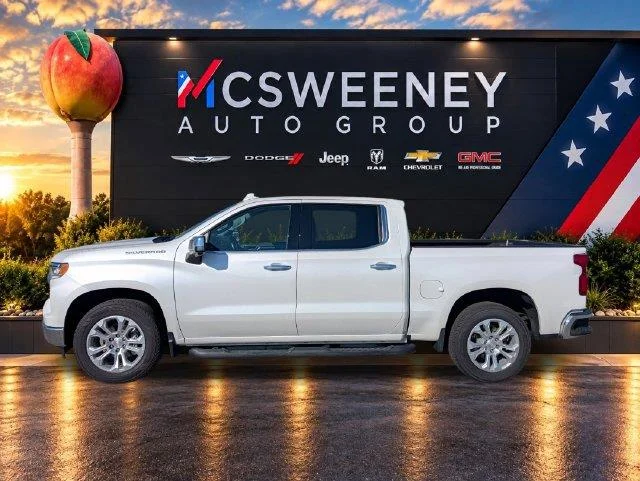 Used 2024 Iridescent Pearl Tricoat Chevrolet LTZ image 2