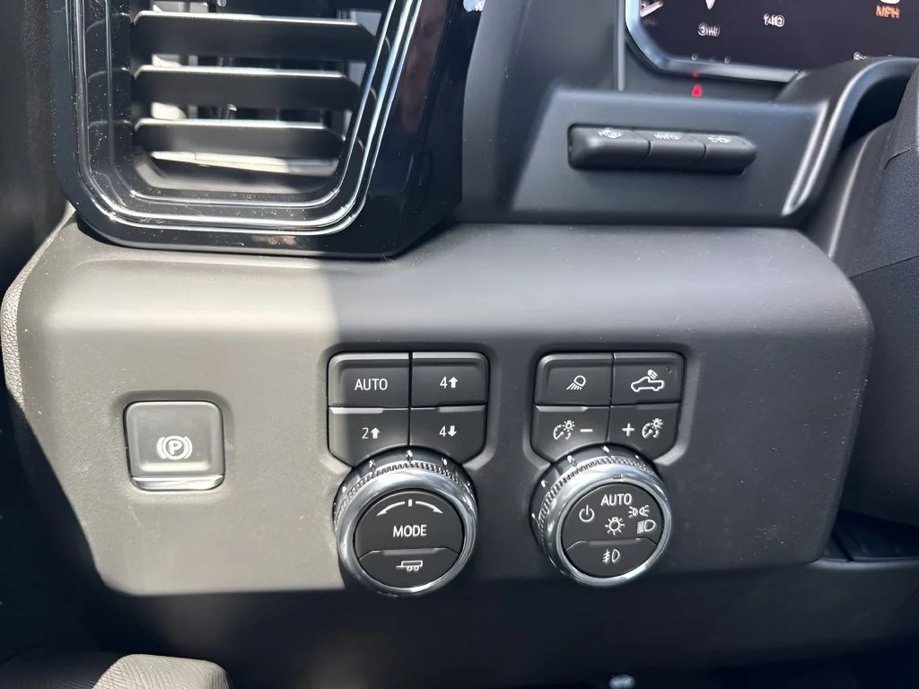 New 2026 Onyx Black GMC AT4X image 22