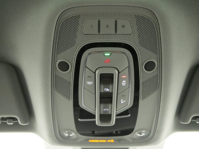 Used 2019 Ibis White Audi Prestige image 23