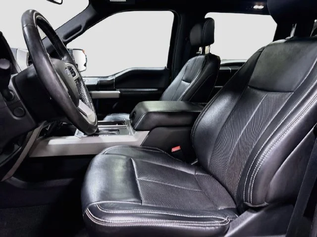 Used 2019  Ford XL image 17