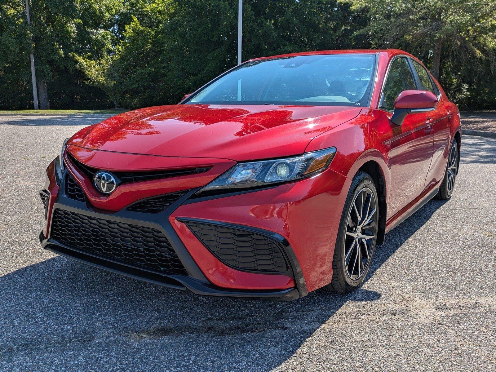 Used 2024 Supersonic Red Toyota SE image 8