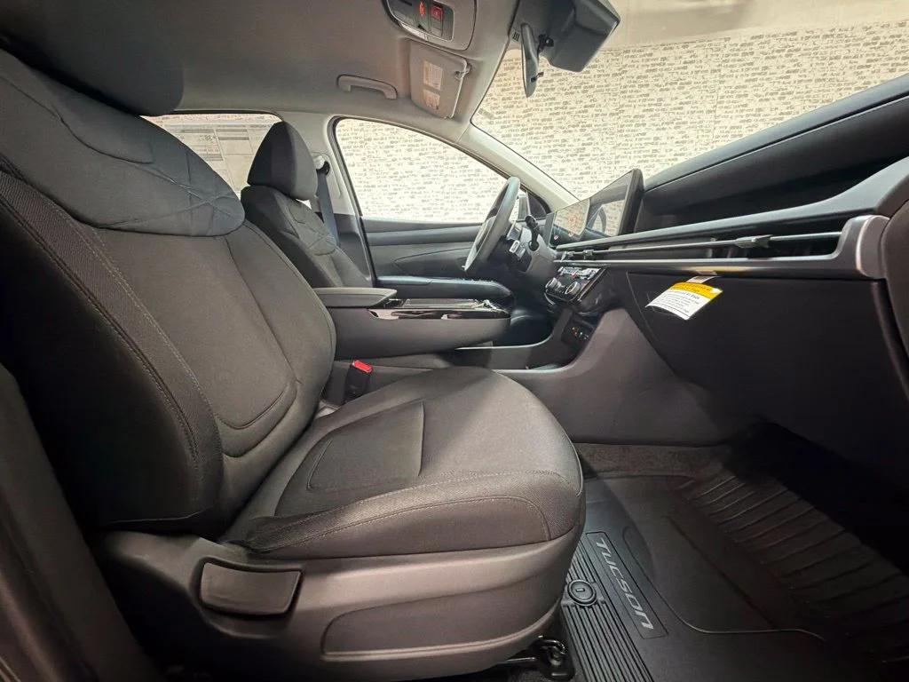 New 2026 Amazon Gray Hyundai SEL image 12