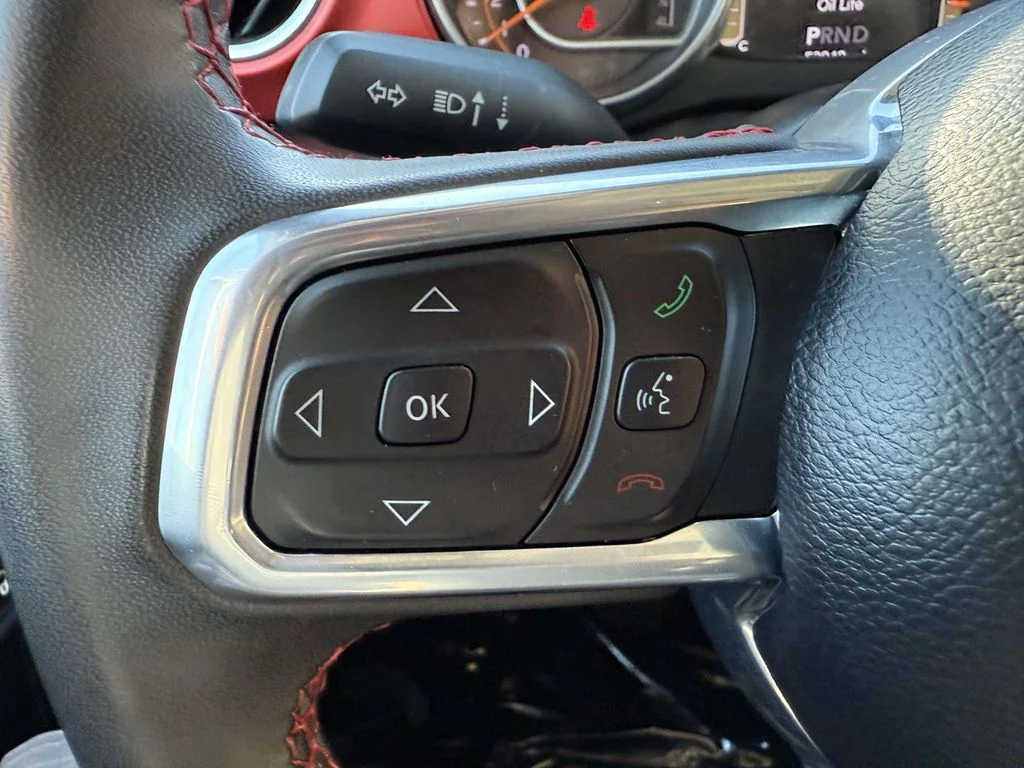 Used 2023 White Jeep Rubicon image 24