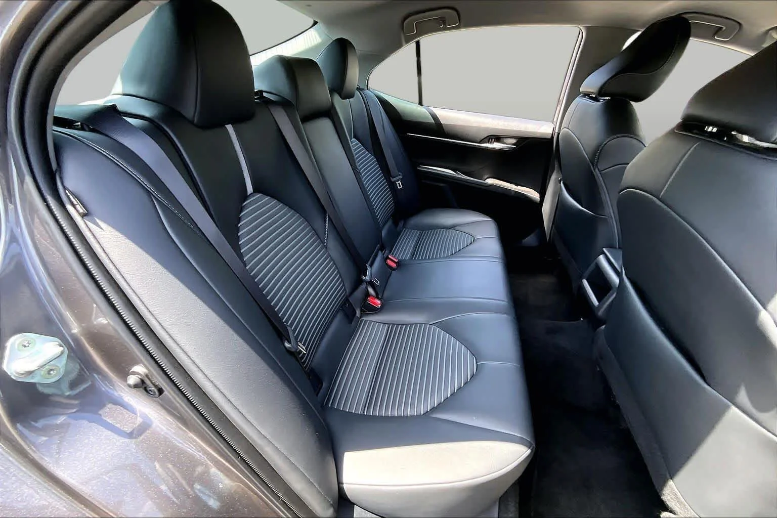 Used 2023 Predawn Gray Mica Toyota SE image 20