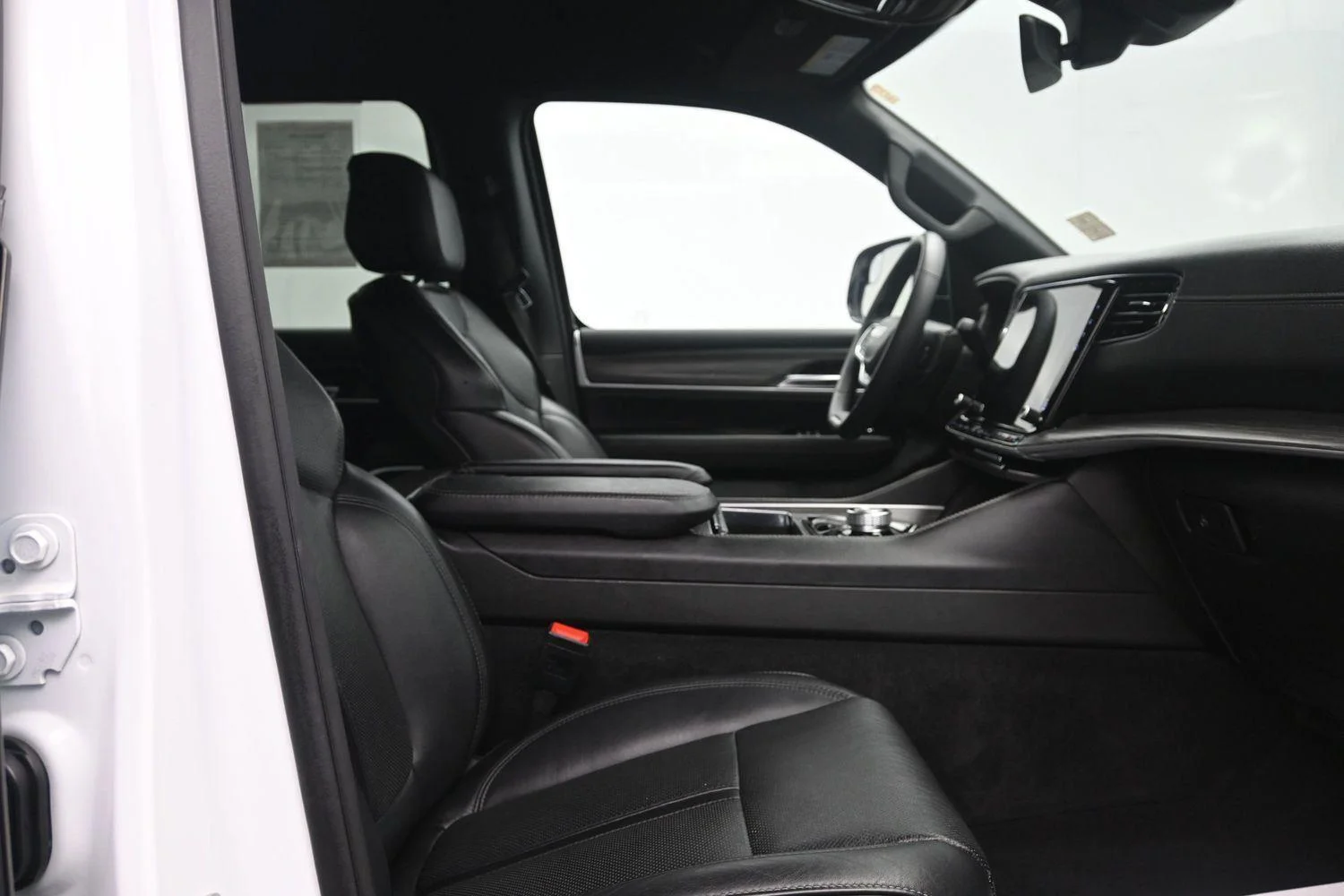 Used 2023 Bright White Clearcoat Jeep Series II image 10