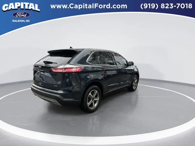 Used 2023 Blue Ford SEL image 8