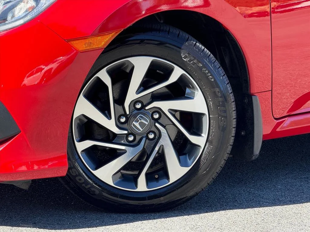 Used 2017  Honda EX image 24
