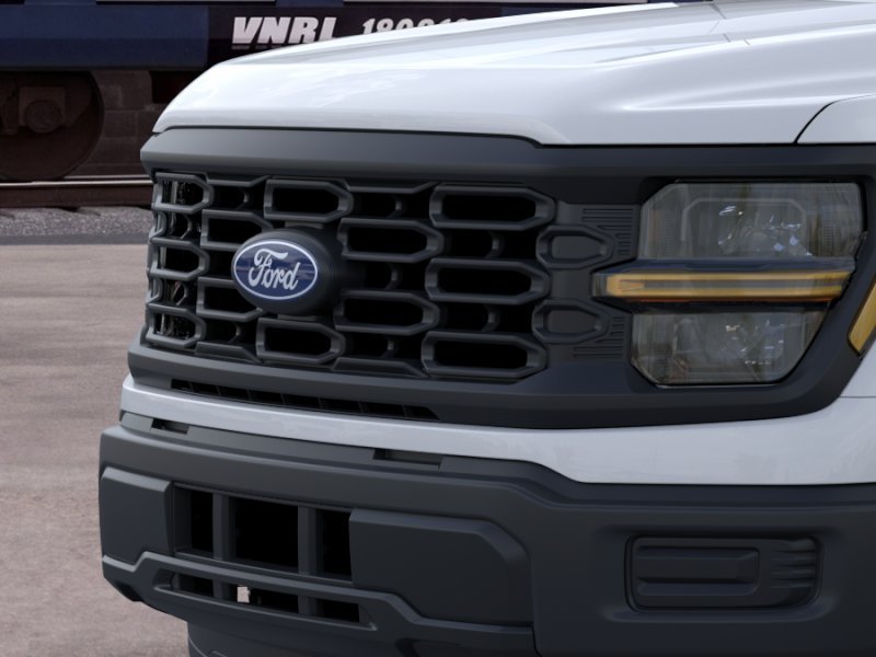 New 2026 Oxford White Ford XL image 17
