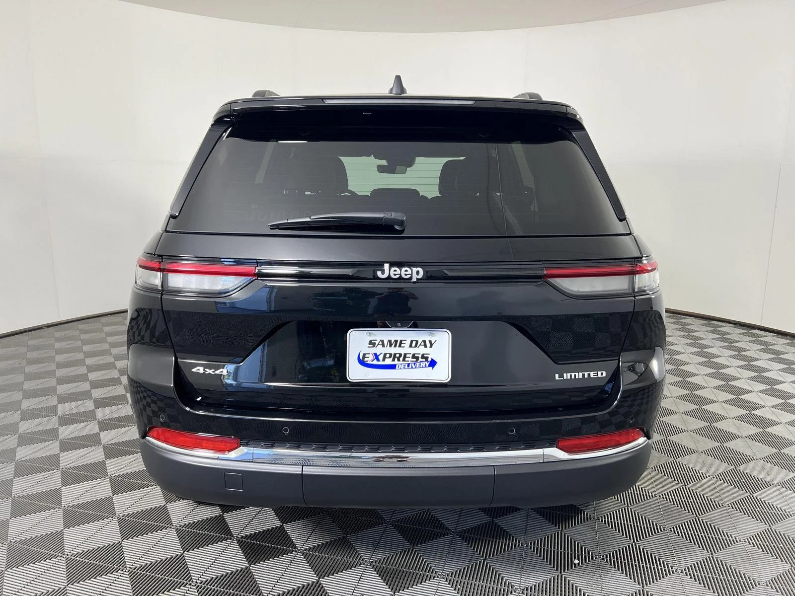 Used 2025 Bk Jeep Limited image 28