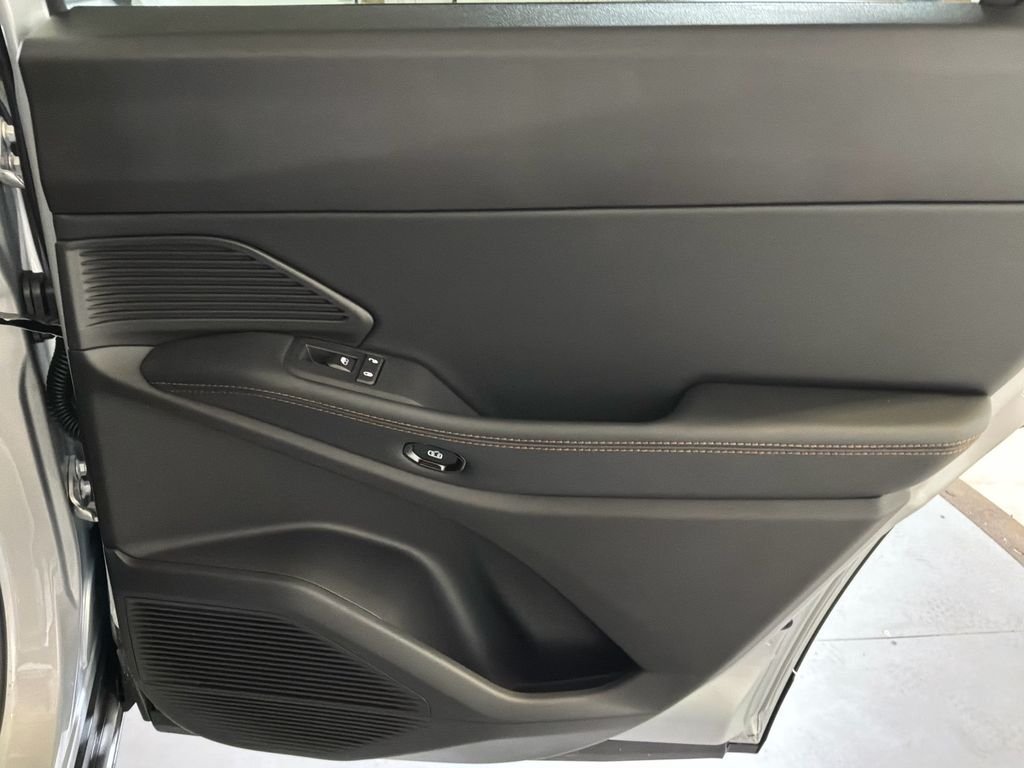 New 2026 Silver Zynith Clearcoat Jeep Limited image 18