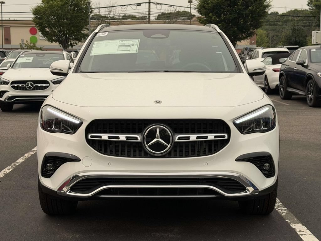 New 2026 Polar White Mercedes-Benz GLA 250 image 5