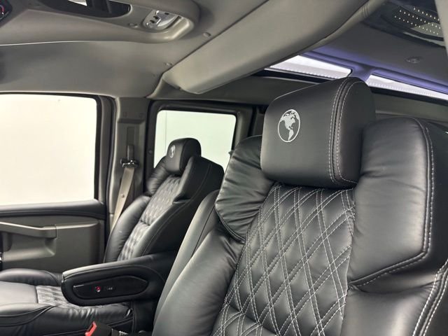 New 2026 Onyx Black GMC Explorer Limited SE image 21
