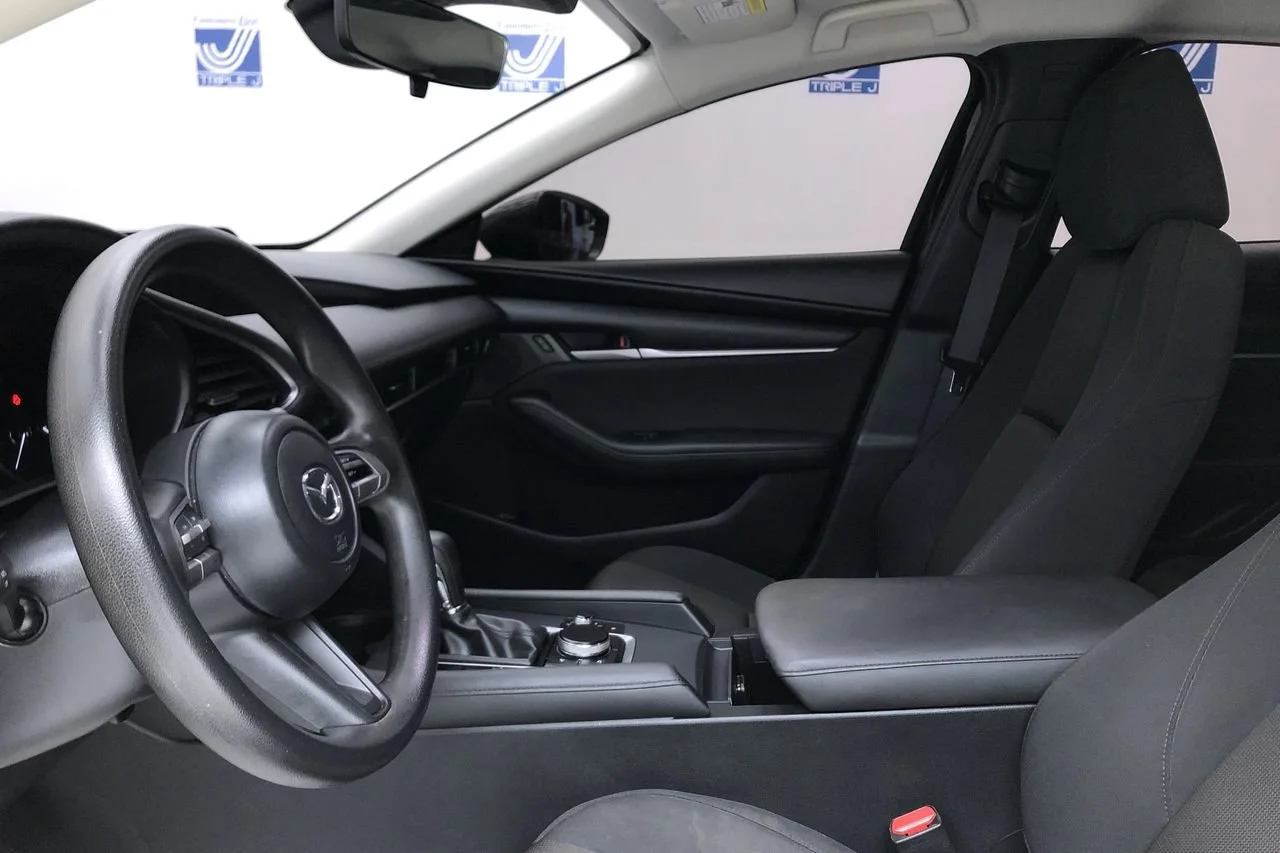Used 2020 Jet Black Mazda  image 27
