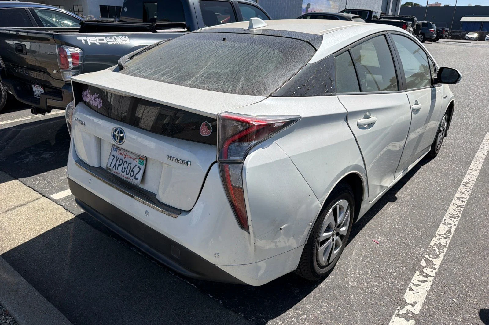 Used 2017 White Toyota Four image 5