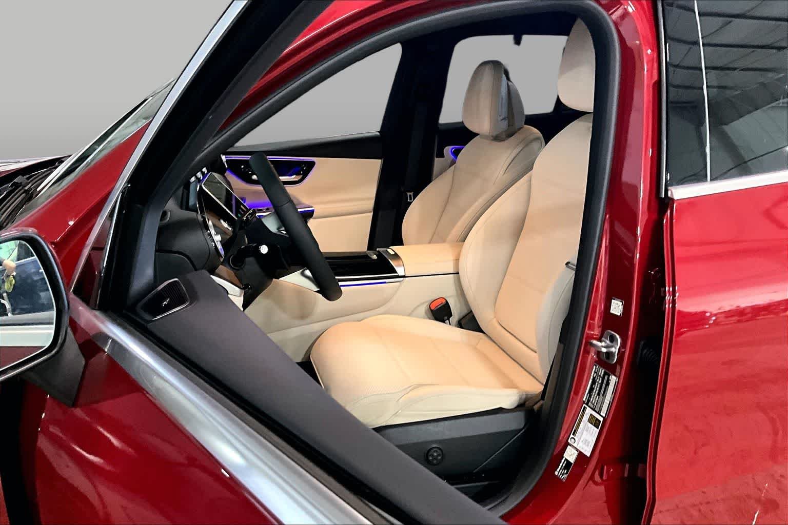 Used 2026 MANUFAKTUR Patagonia Red Metallic Mercedes-Benz GLC 300 image 14