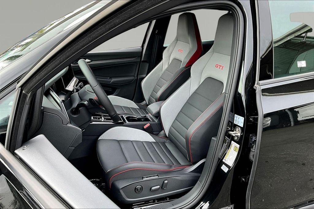 New 2026 Black Volkswagen 2.0T SE image 18