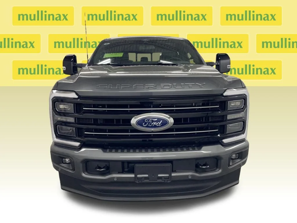 2026 Ford F-250 Super Duty Platinum - Photo 16