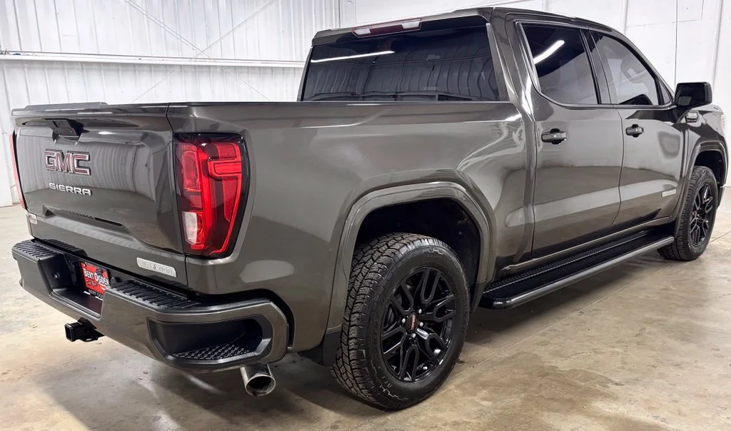 Used 2020  GMC Elevation image 6