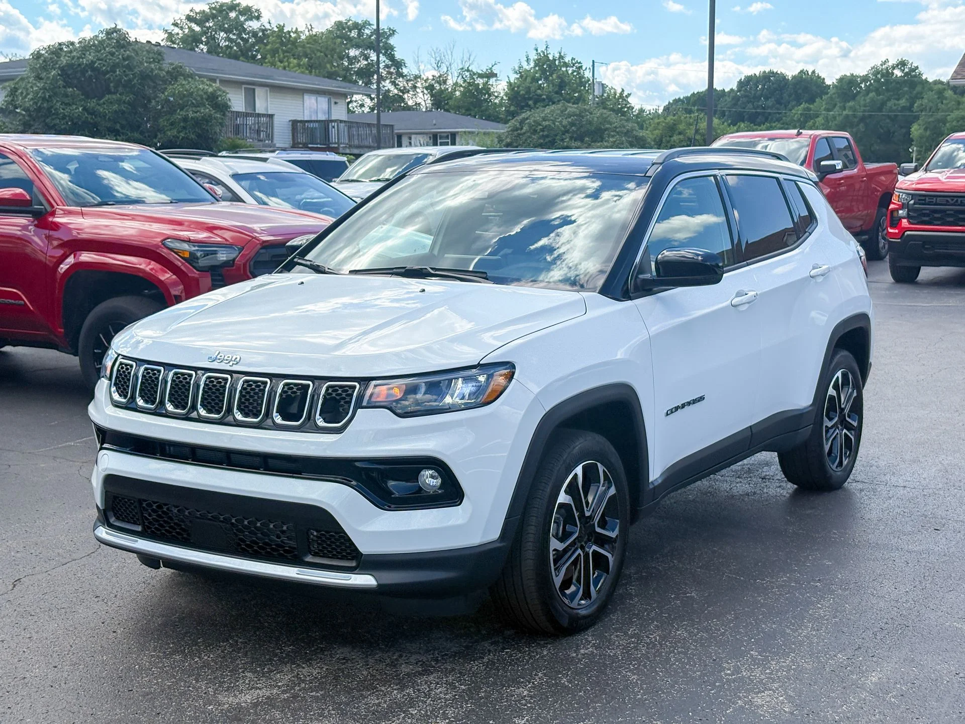 Used 2023 White Jeep Limited image 5