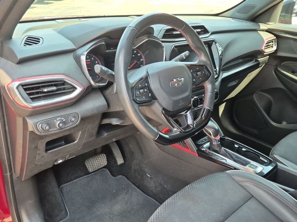 Used 2023 Crimson Chevrolet RS image 35