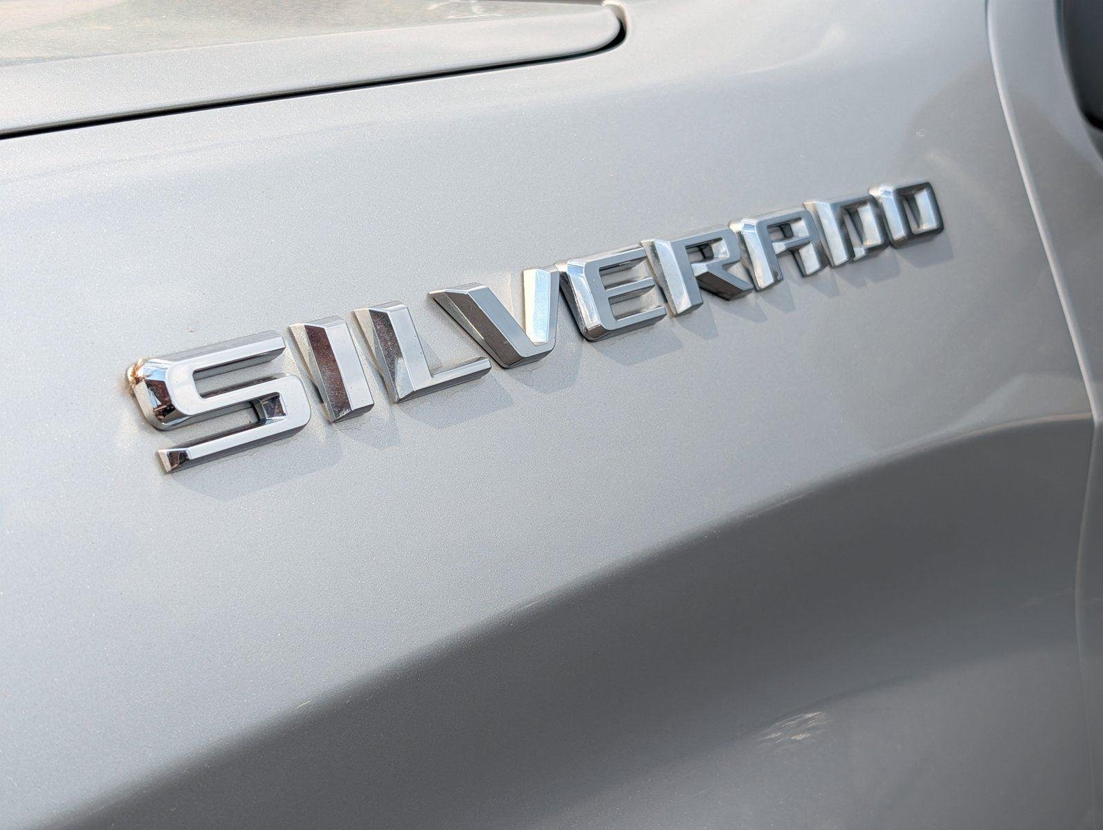 Used 2021 Silver Ice Metallic Chevrolet RST image 40