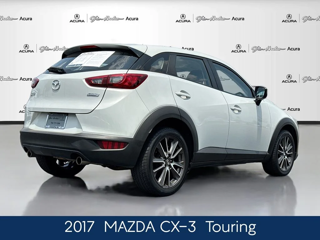 Used 2017 White Mazda Touring image 7