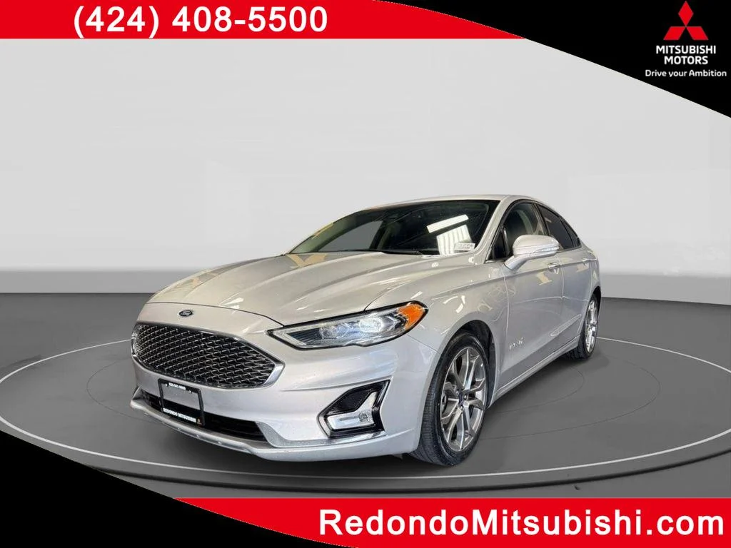 2019 Ford Fusion Titanium's photo