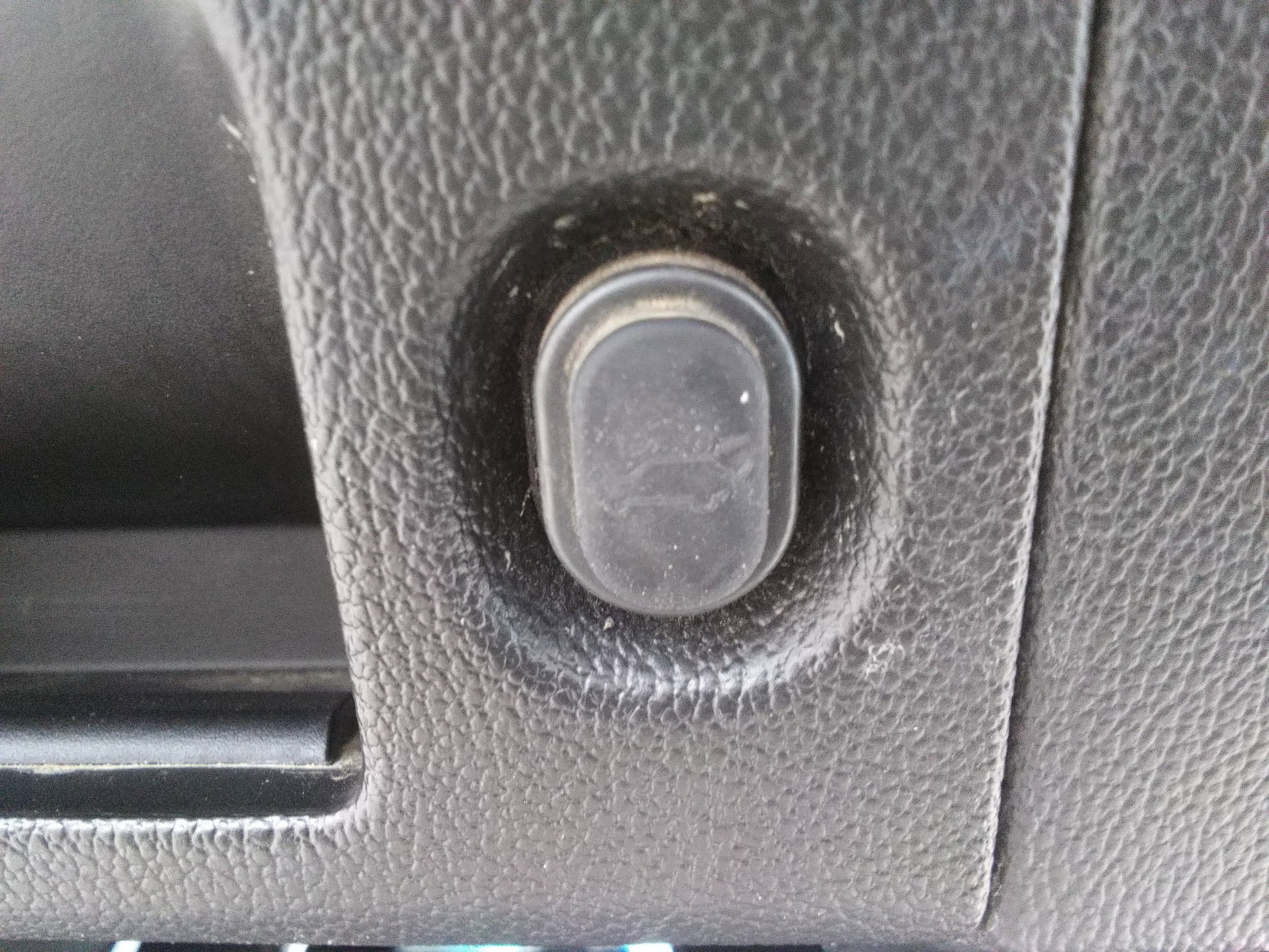 Used 2015 Black Chevrolet LT image 11