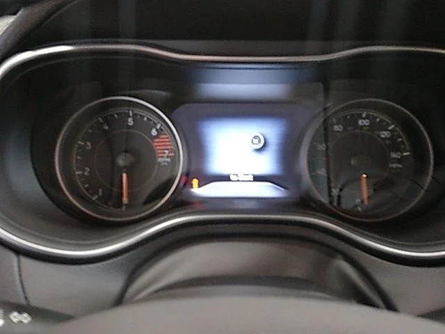 Used 2023 Black Jeep Altitude image 12