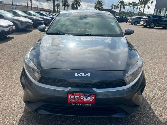 Used 2024 Gray Kia LXS image 2