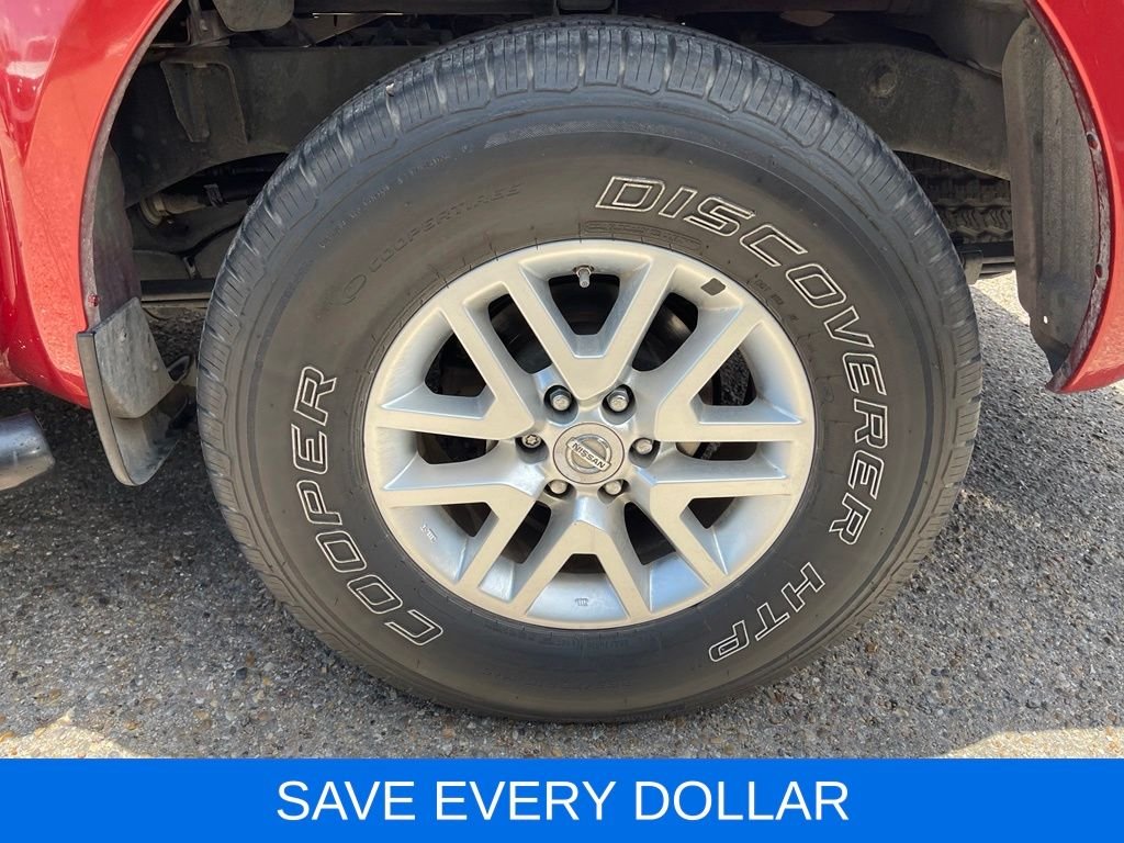 Used 2015 Red Nissan SV image 21
