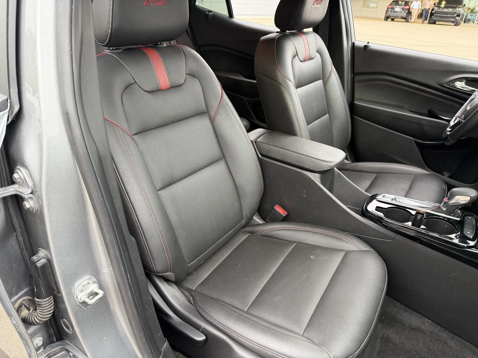 Used 2025 Sterling Gray Metallic Chevrolet 2RS image 20