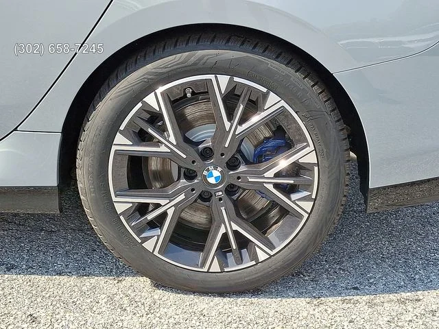 2025 BMW 2 Series M235 - Photo 8