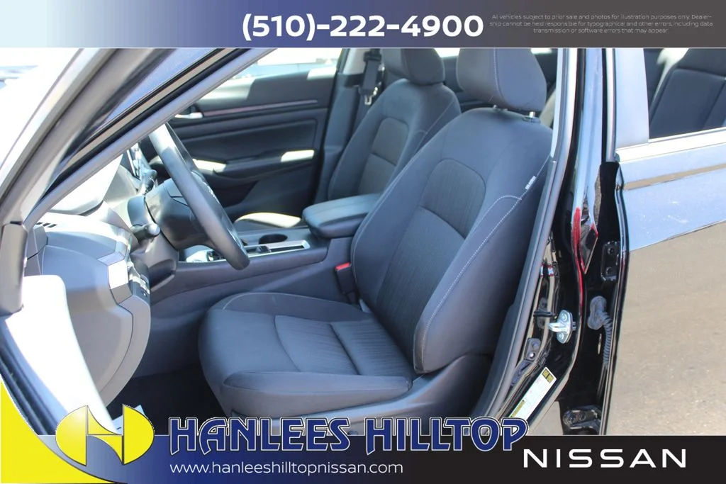 Used 2025 Black Nissan 2.5 SV image 12