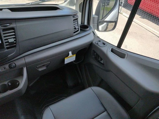 New 2026 Oxford White Ford Cargo Van image 16
