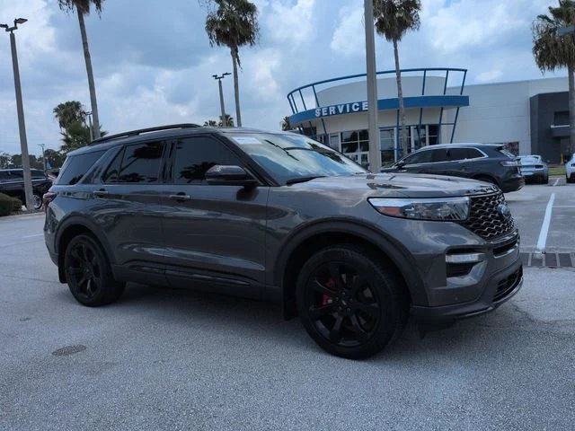Certified Used 2020 Magnetic Metallic Ford ST image 2