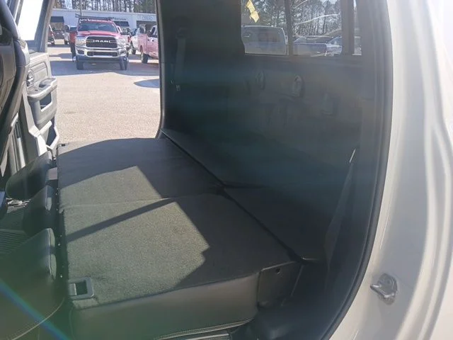 New 2026 Bright White Clear-Coat Exterior Paint RAM Laramie image 19