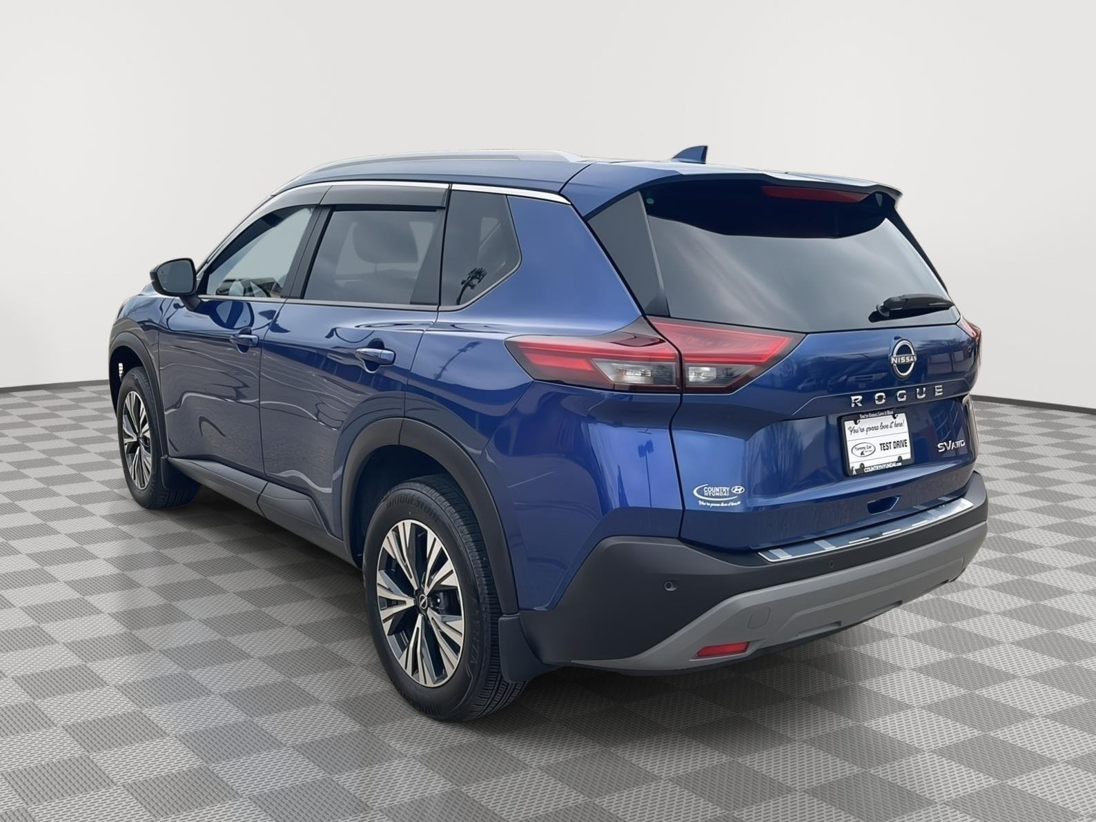 2022 Nissan Rogue SV - Photo 7