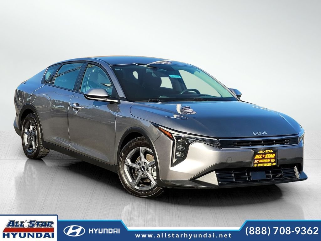 Used 2025 Gray Kia LXS image 1