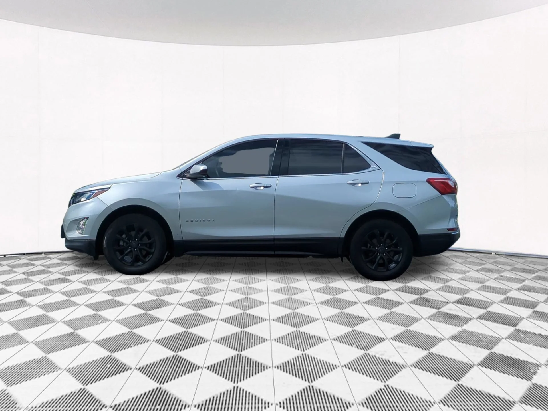 Used 2018 Chevrolet Equinox LT with VIN 3GNAXJEV6JS575716 for sale in Villa Park, IL