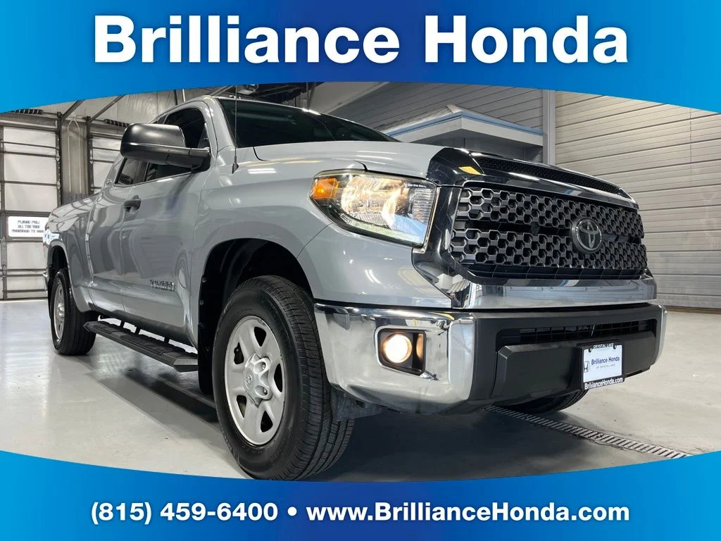 Used 2019 Gray Toyota SR5 image 1