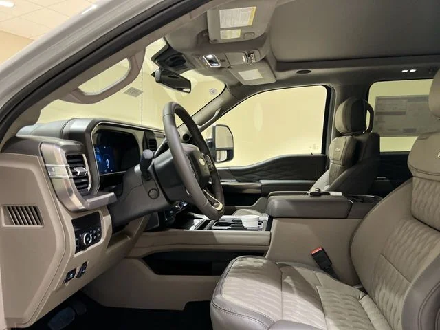New 2026 White Ford Platinum image 19
