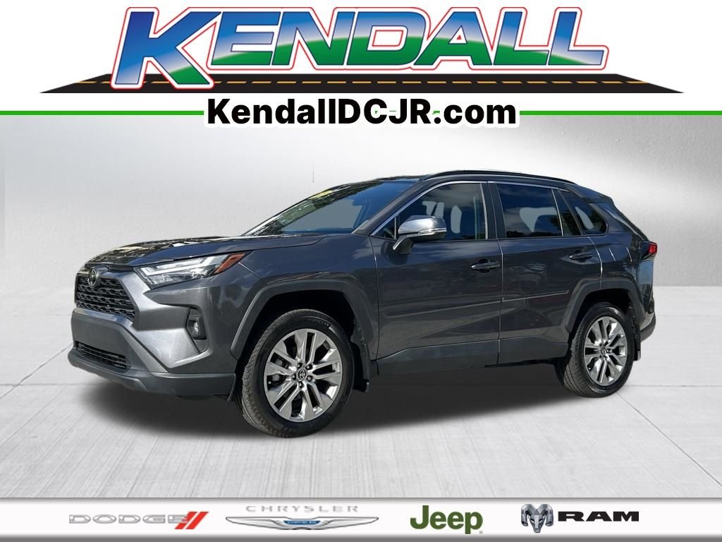2023 Toyota RAV4 XLE Premium