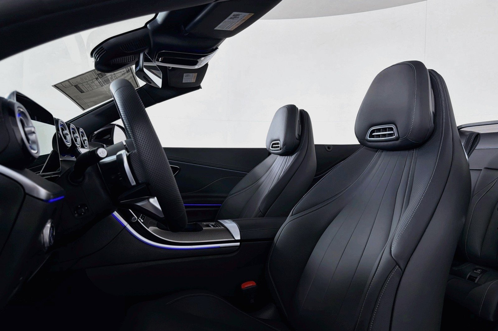 New 2026 MANUFAKTUR Alpine Grey Metallic Mercedes-Benz CLE 450 4MATIC® Cabriolet image 16