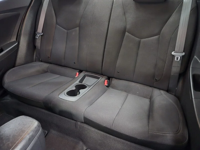 Used 2015 Pacific Blue Pearl Hyundai 3DR CPE AT image 9