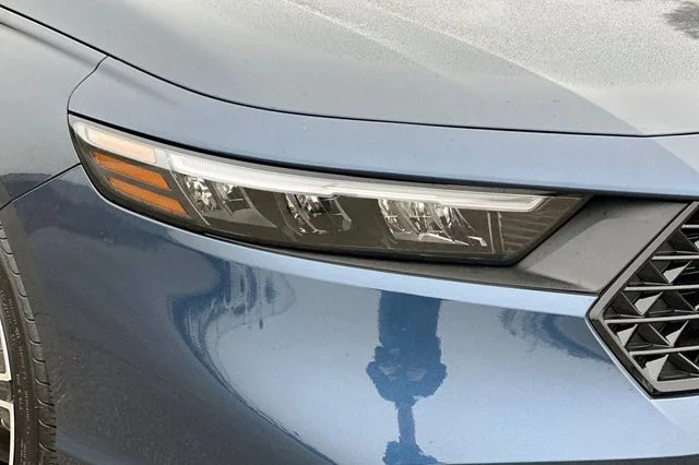 New 2026 Canyon River Blue Metallic Honda SE image 30