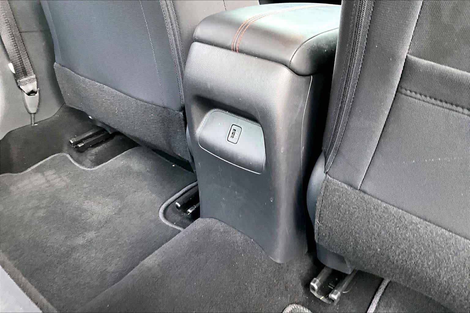 Used 2024 Atlantic Gray Metallic Nissan SR image 10